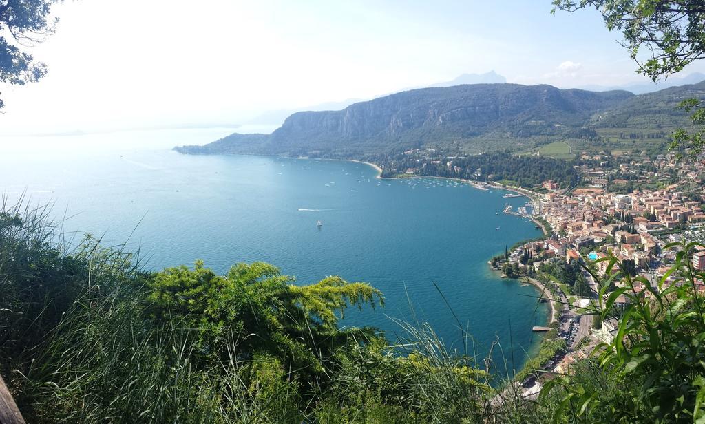Appartamenti Del Borgo การ์ดา ภายนอก รูปภาพ